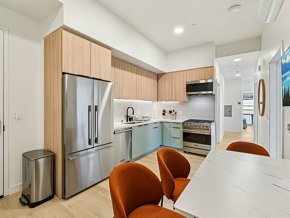 Unit 203 Kitchen