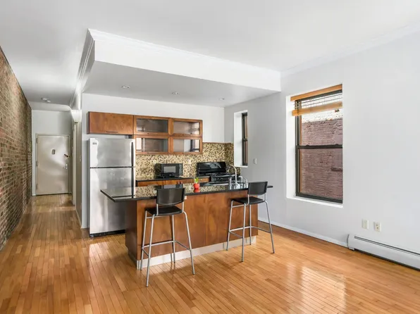 277 Nostrand Avenue image 1 of 7