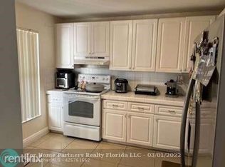 6960 SW 128th Ct, Miami, FL 33183