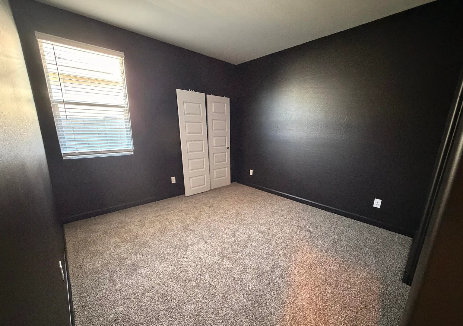 New Build 4 Bed 2 Bath Home in Magma Ranch II — Photo 4