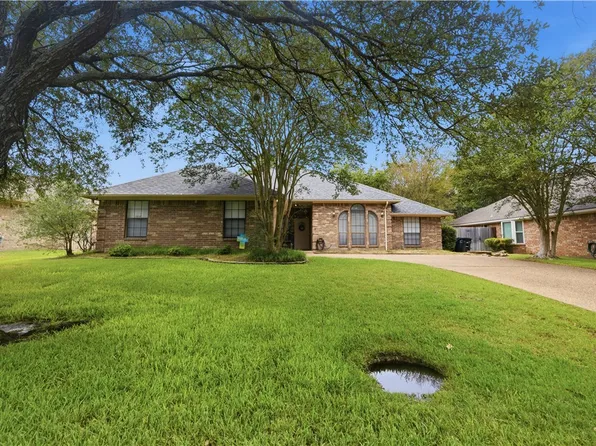 2908 Durango Ct, College Station, TX 77845