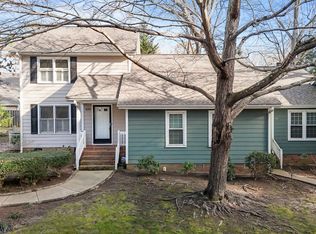 1542 Laureldale Dr, Raleigh, NC 27609