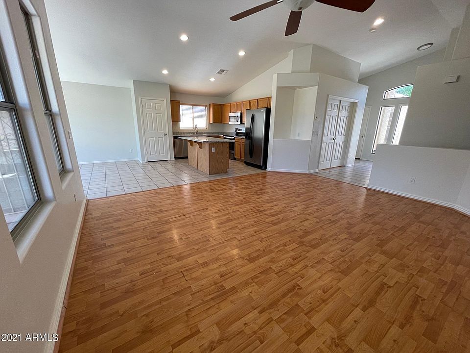 1st image of 9138 W Mackenzie Dr