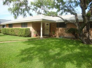 509 Meadowbrook Dr, Corpus Christi, TX 78412