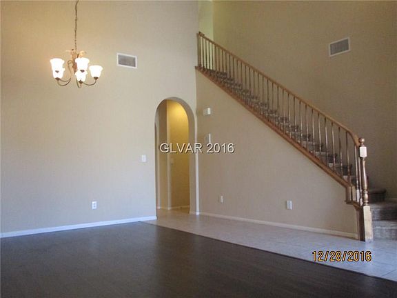 4th image of 600 Tecate Valley St #0