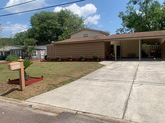 2nd image of 2344 Burgoyne Dr