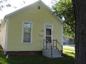 Cute 2 bedroom freshly painted