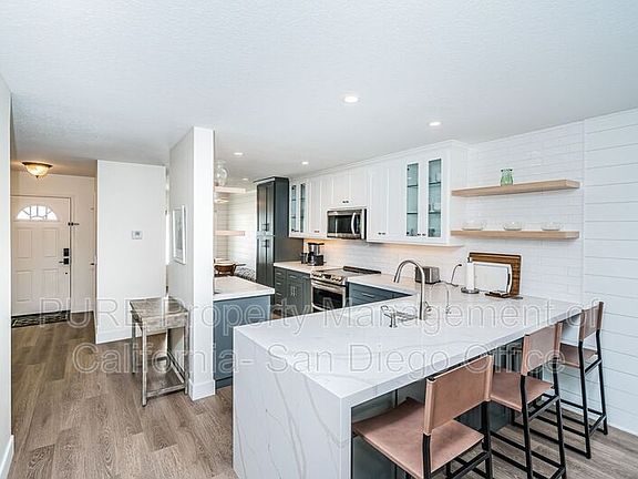 5th image of 16110 Avenida Venusto APT 5