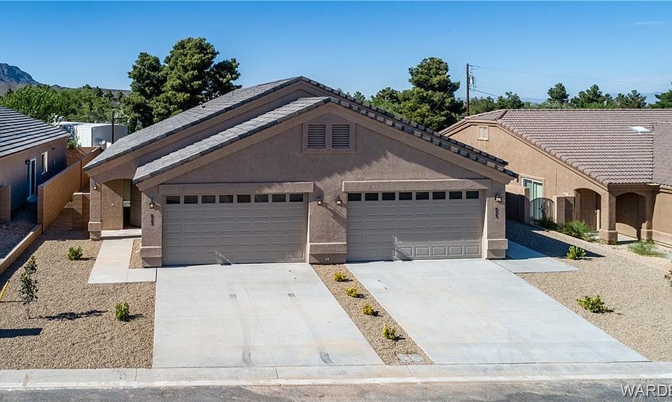 1st image of 823 Pala Mesa Dr