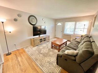 203 Harbor Rd, Shelburne, VT 05482