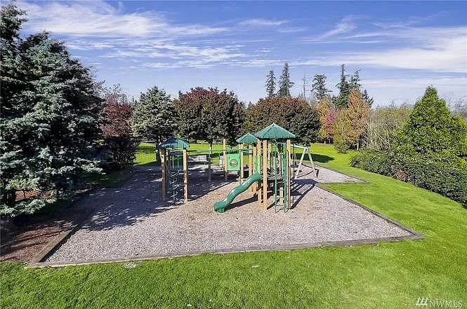 1855 Trossachs Blvd SE #1005 — Photo 21