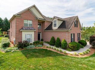1740 Evening Shade Ln, Knoxville, TN 37919