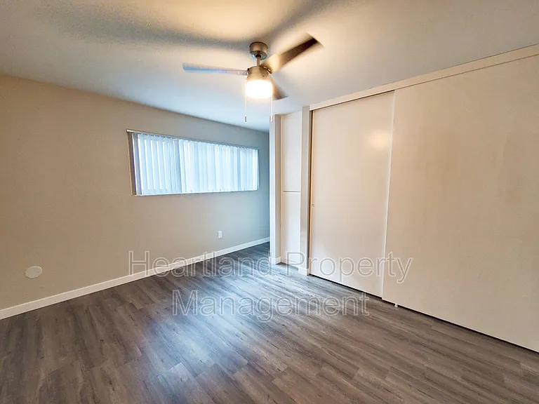 4879 Parks Ave #7 — Photo 7