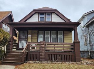 2962 N 1st St, Milwaukee, WI 53212