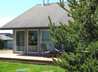 127 Lopez Rd, Lopez Island, WA 98261