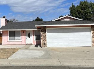 311 Yosemite Dr, Tracy, CA 95376