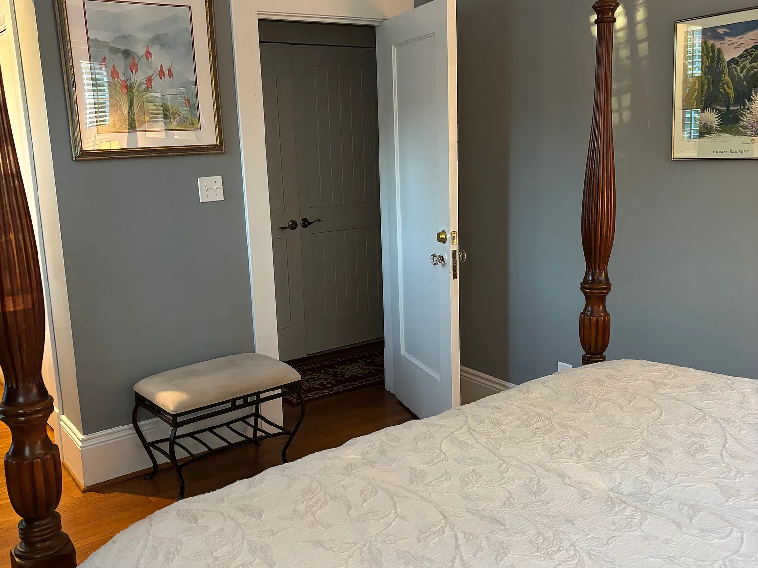204 E Park Dr — Photo 4