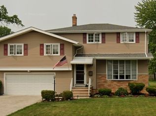 5390 W 227th St, Fairview Park, OH 44126