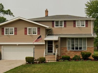 5390 W 227th St, Fairview Park, OH, 44126