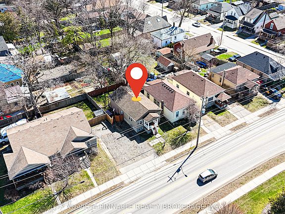 3rd image of 434 Egerton St