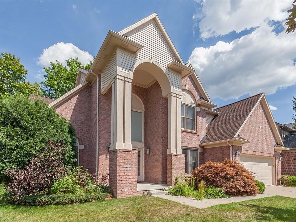 1st image of 2818 Leslie Park Cir