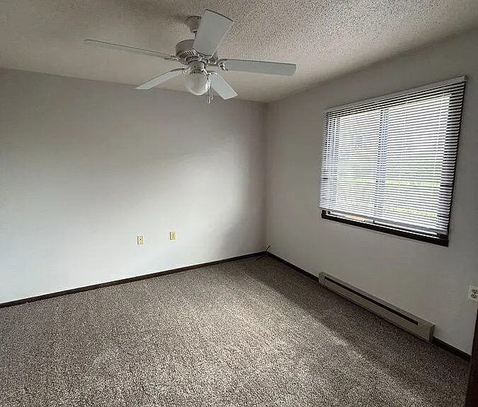 805 3rd Ave SW #5 — Photo 9