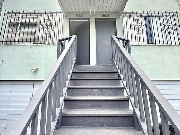 2nd image of 1254 York St #1