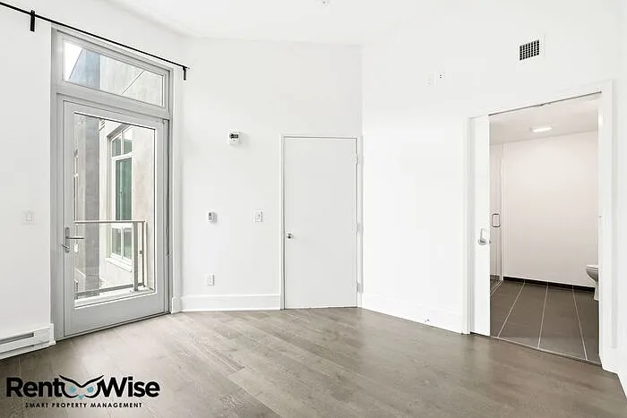 1075 Market St #808 — Photo 16