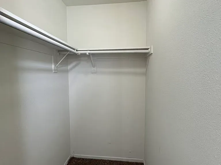 1022 Bess Pl — Photo 27