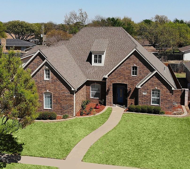 Welcome to 4809 Bridge Creek