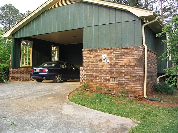Carport