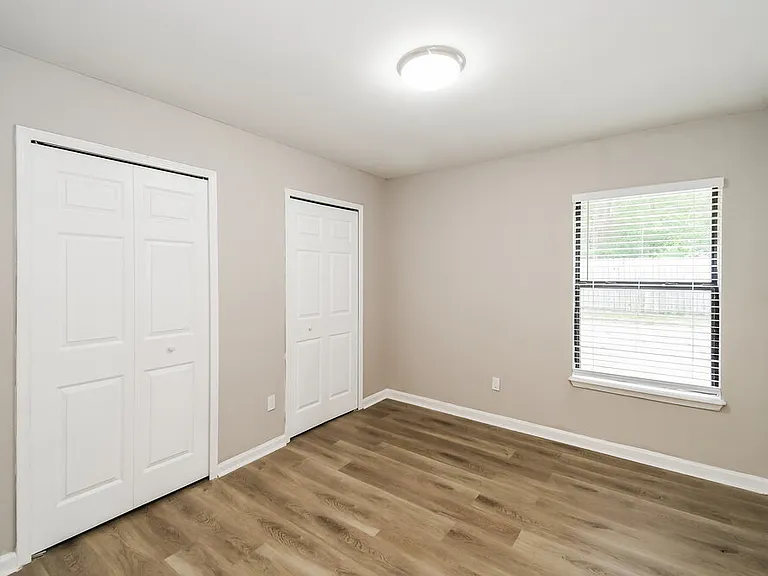 1338 Pawnee St — Photo 13