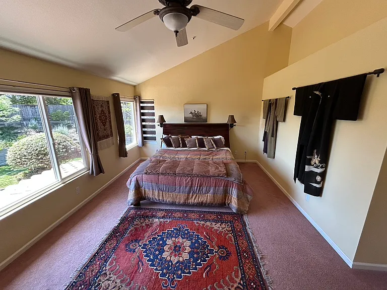 1407 Boxwood Ct — Photo 10
