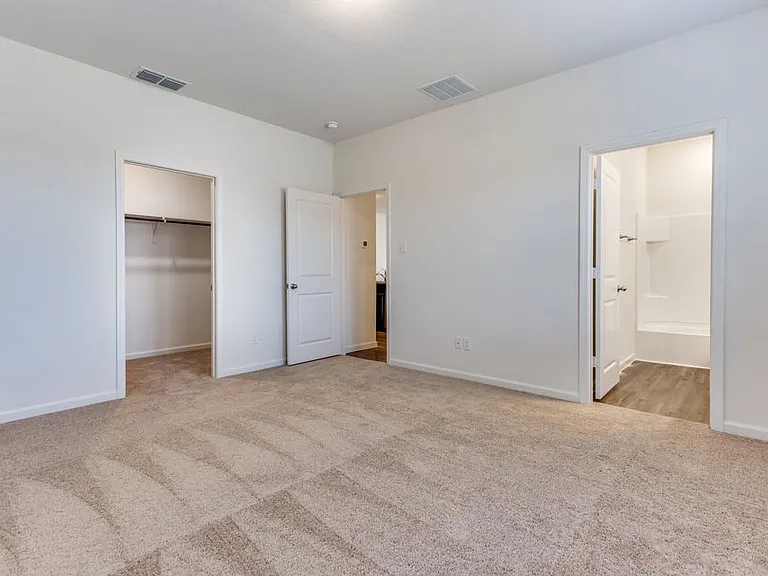 205 Briar Cv — Photo 7