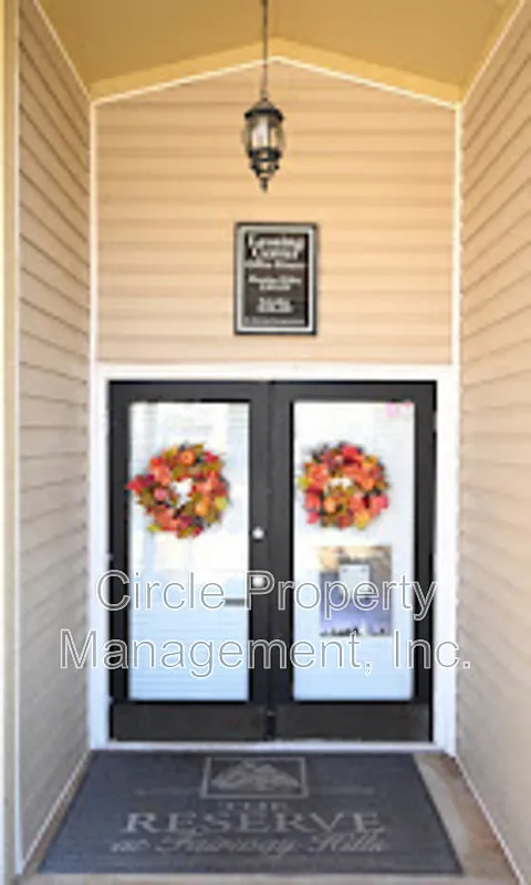 Reserve at Fairway Hills — Photo 3