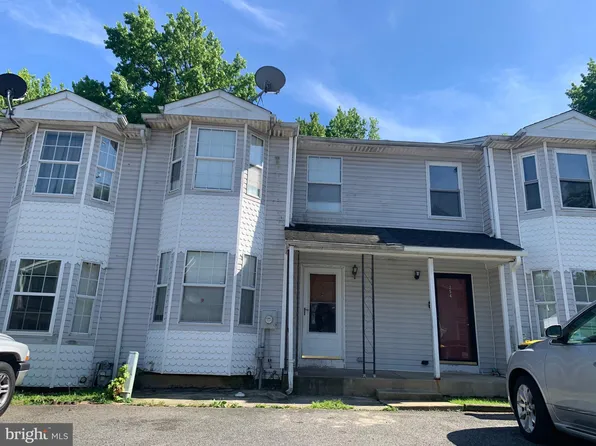 252 Mansion Pkwy, New Castle, DE 19720