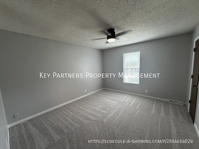 138 E Nelson Cir — Photo 13