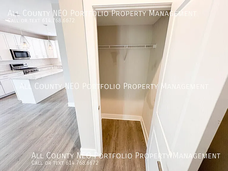 1383 N Grant Ave — Photo 15