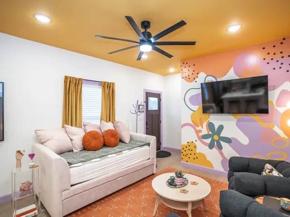 23231 Righteous Ln #3A, Waynesville, MO 65583