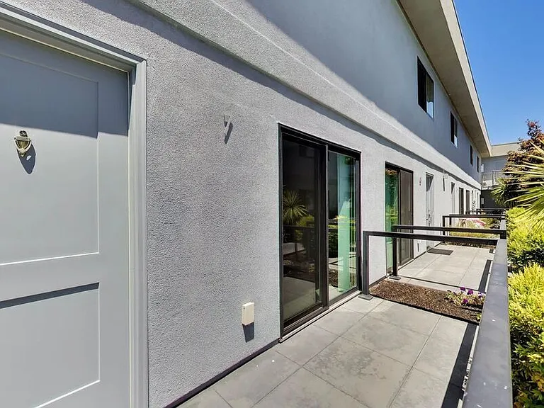 1662 Hollenbeck Ave #15 — Photo 27