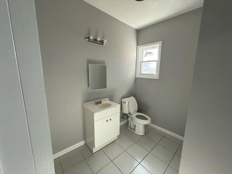 853 S 12th St #1 — Photo 20