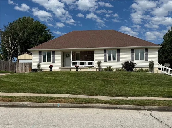 4401 SW 12th St, Blue Springs, MO 64015