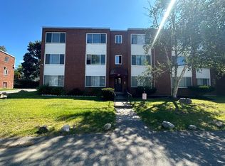 77 Colonel Bell Dr APT 2, Brockton, MA 02301