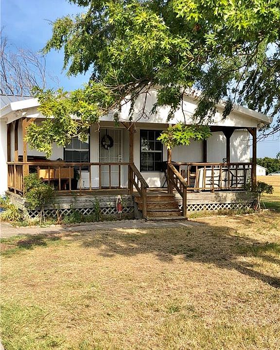 2nd image of 113 Hillside Beach Dr