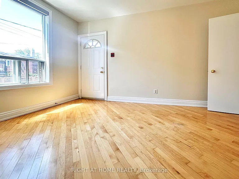 1960 Davenport Rd #101 — Photo 8