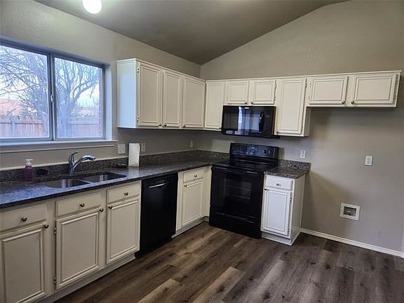 5th image of 10800 Hornby St