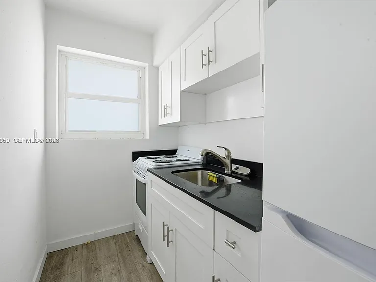 101 NW 74th St #4 — Photo 5