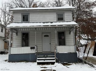374 E Voris St, Akron, OH 44311