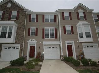 15 Falcon Ln, Delran, NJ 08075