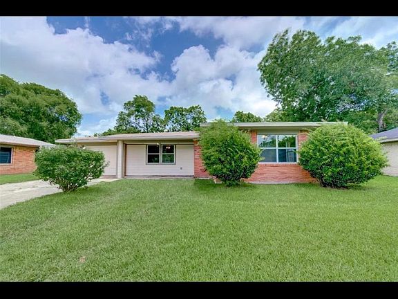 4th image of 2934 Almeda Plaza Dr